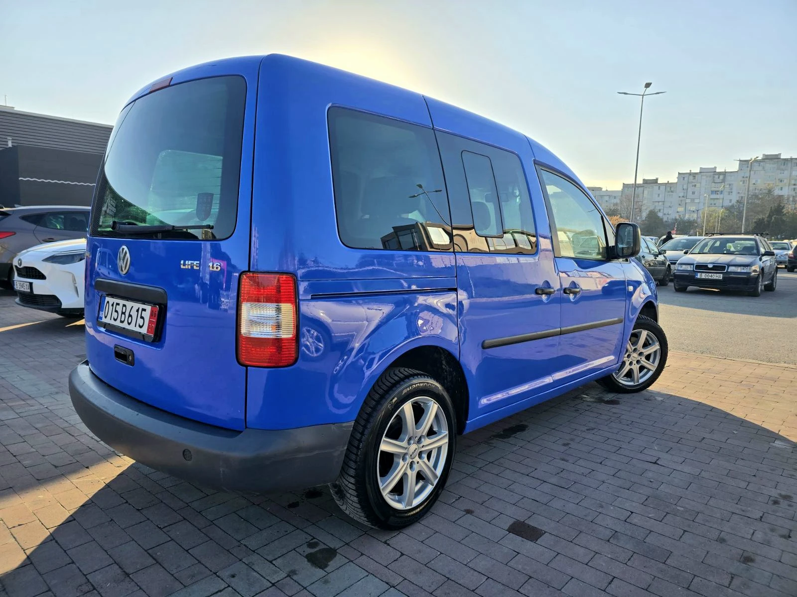 VW Caddy  /Life 1.6i /  | Mobile.bg   7