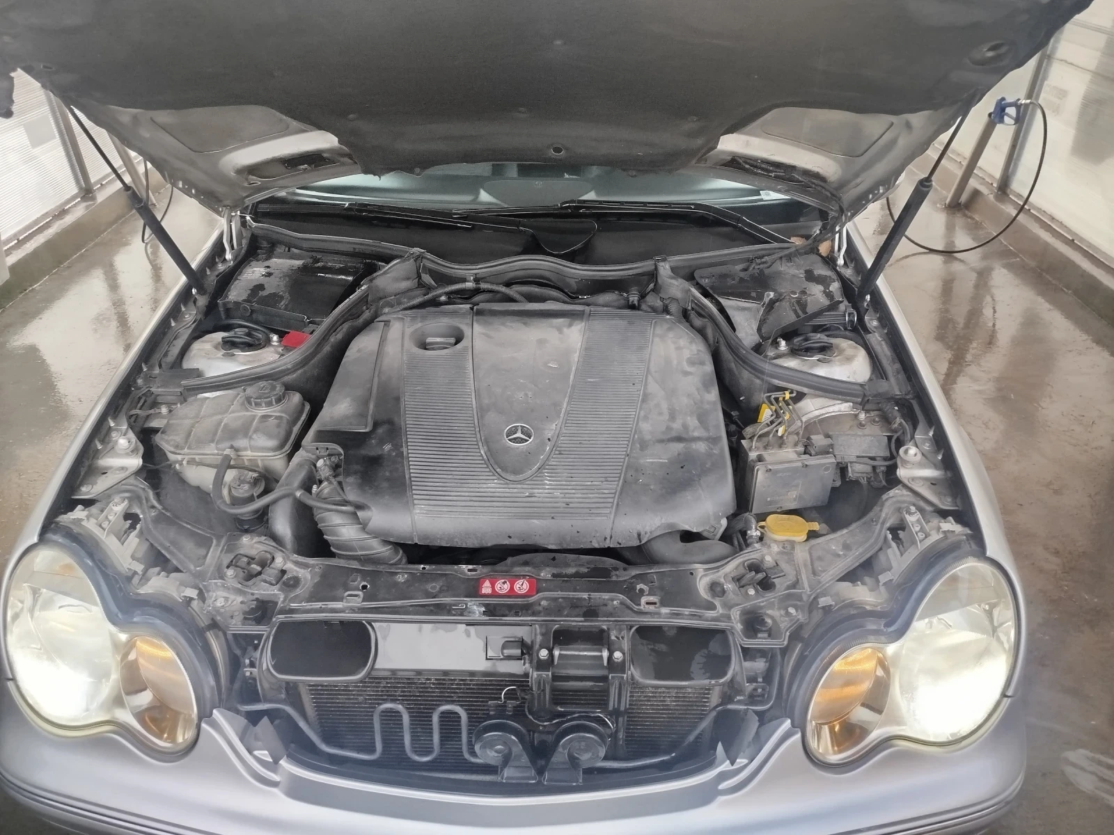 Mercedes-Benz C 220  - изображение 3