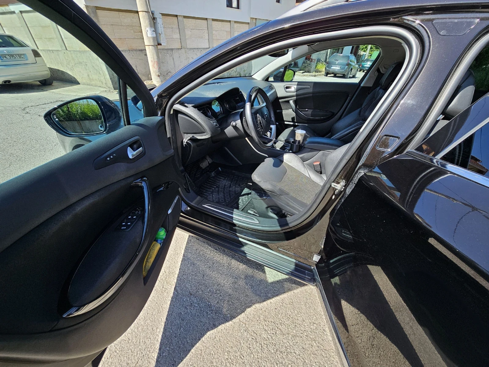 Citroen C5 2.0 BlueHdi 181 Exclusive, снимка 12 - Автомобили и джипове - 54405069