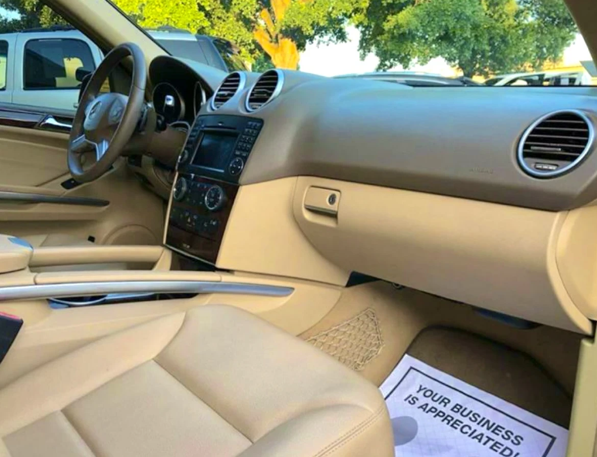 Mercedes-Benz ML 550 AMG LINE* LPG* KEYLESS GO* 388* M273* V8, снимка 12 - Автомобили и джипове - 54800882