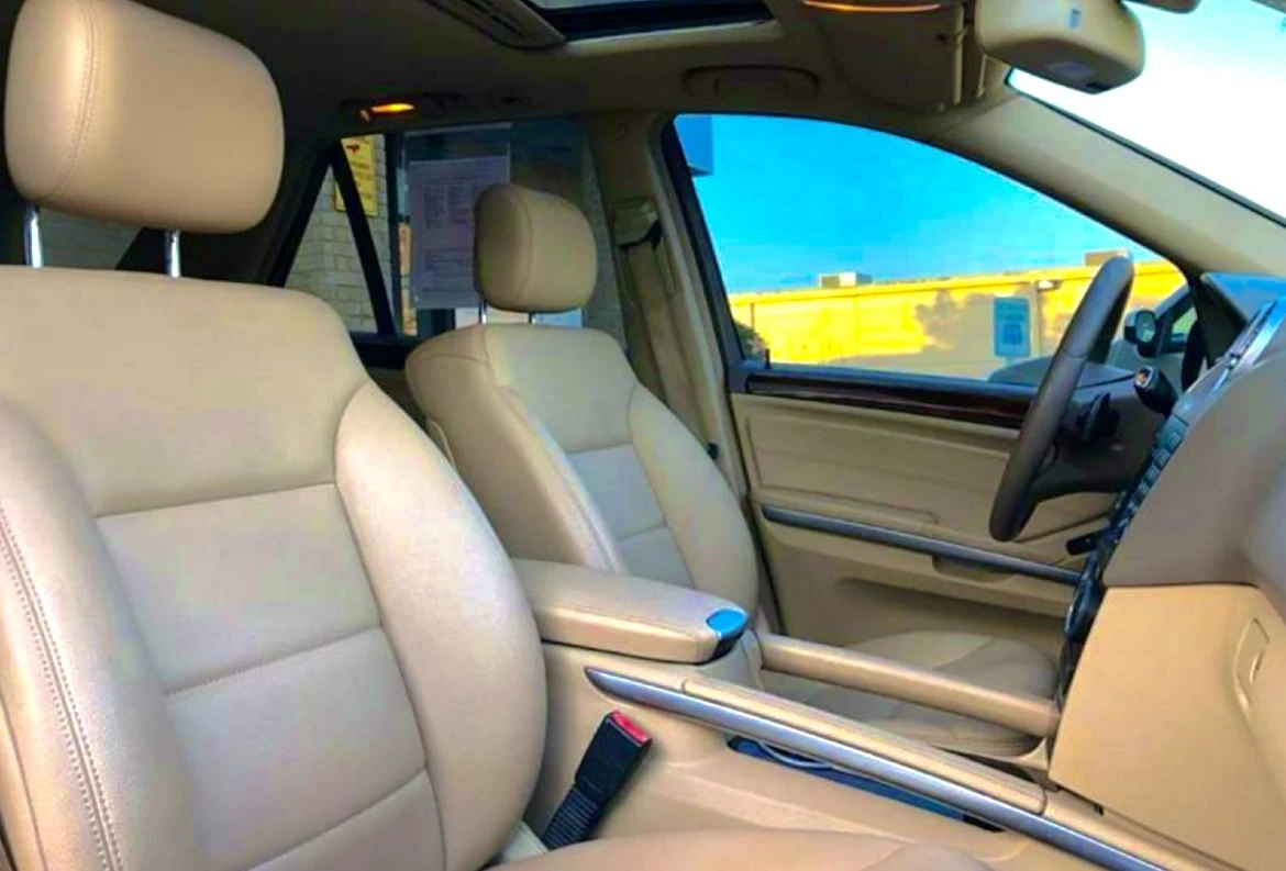 Mercedes-Benz ML 550 AMG LINE* LPG* KEYLESS GO* 388* M273* V8, снимка 11 - Автомобили и джипове - 54800882