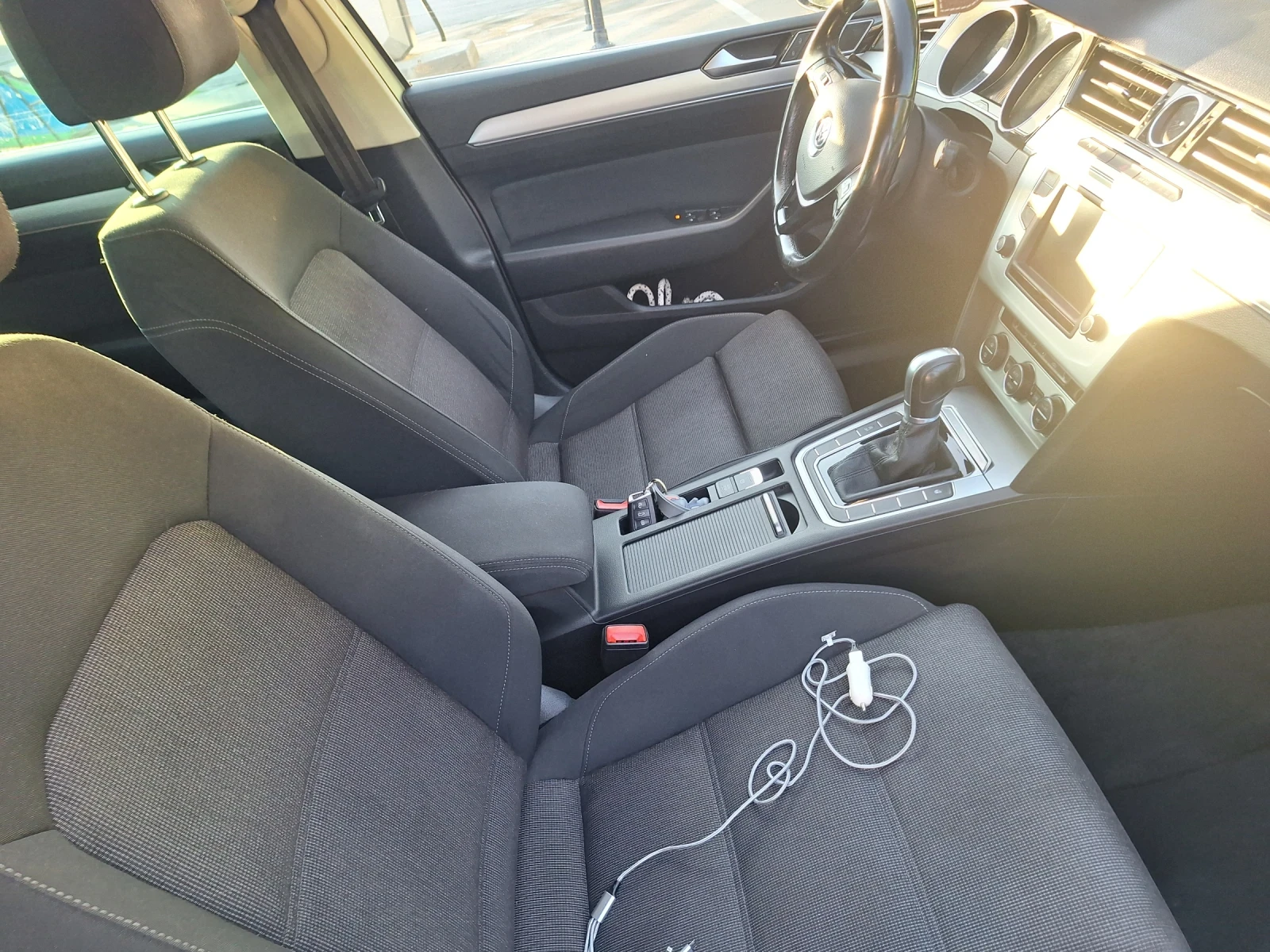 VW Passat B8, снимка 11 - Автомобили и джипове - 55400439