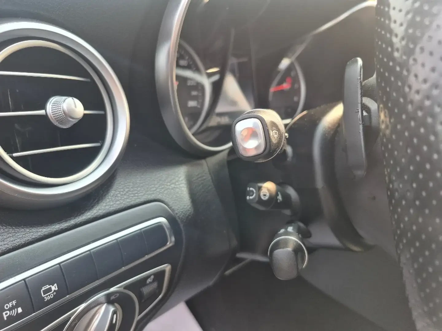 Mercedes-Benz C 300 AMG* 4Matic* Панорама, снимка 11 - Автомобили и джипове - 55528411
