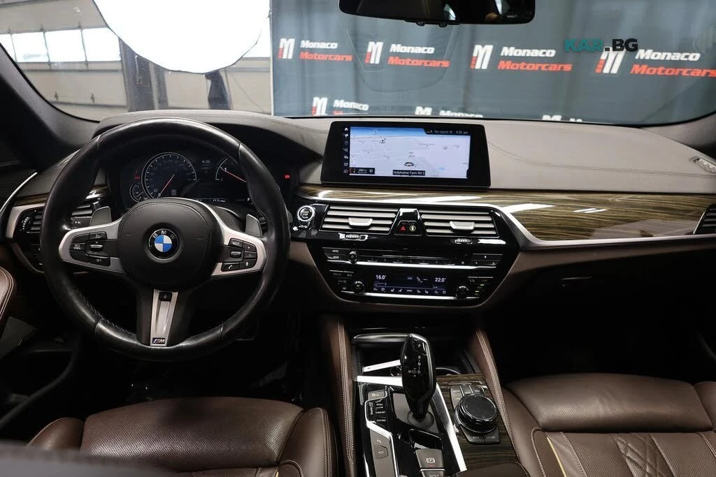 BMW 540 MPACK* ОБДУХ* AMBIENT* GESTURE* 360* HEADUP* HARMA, снимка 10 - Автомобили и джипове - 55737458