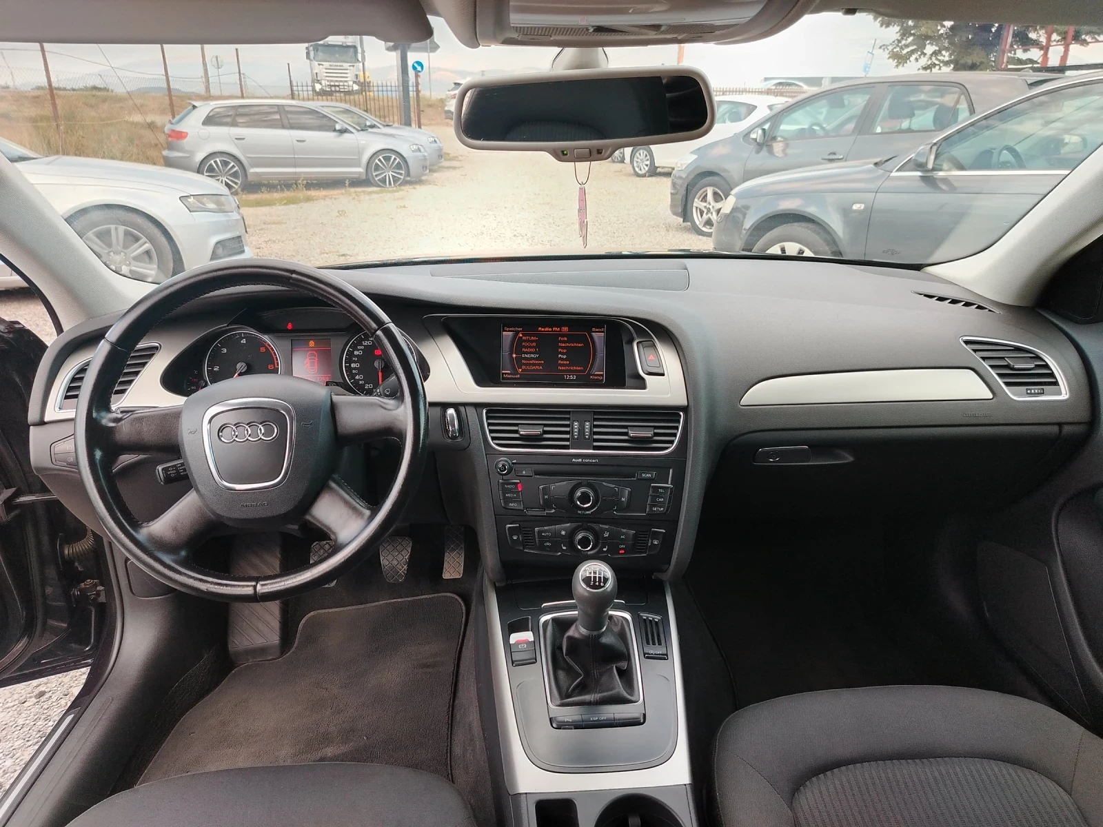 Audi A4 2.0 TDI , снимка 15 - Автомобили и джипове - 56064779