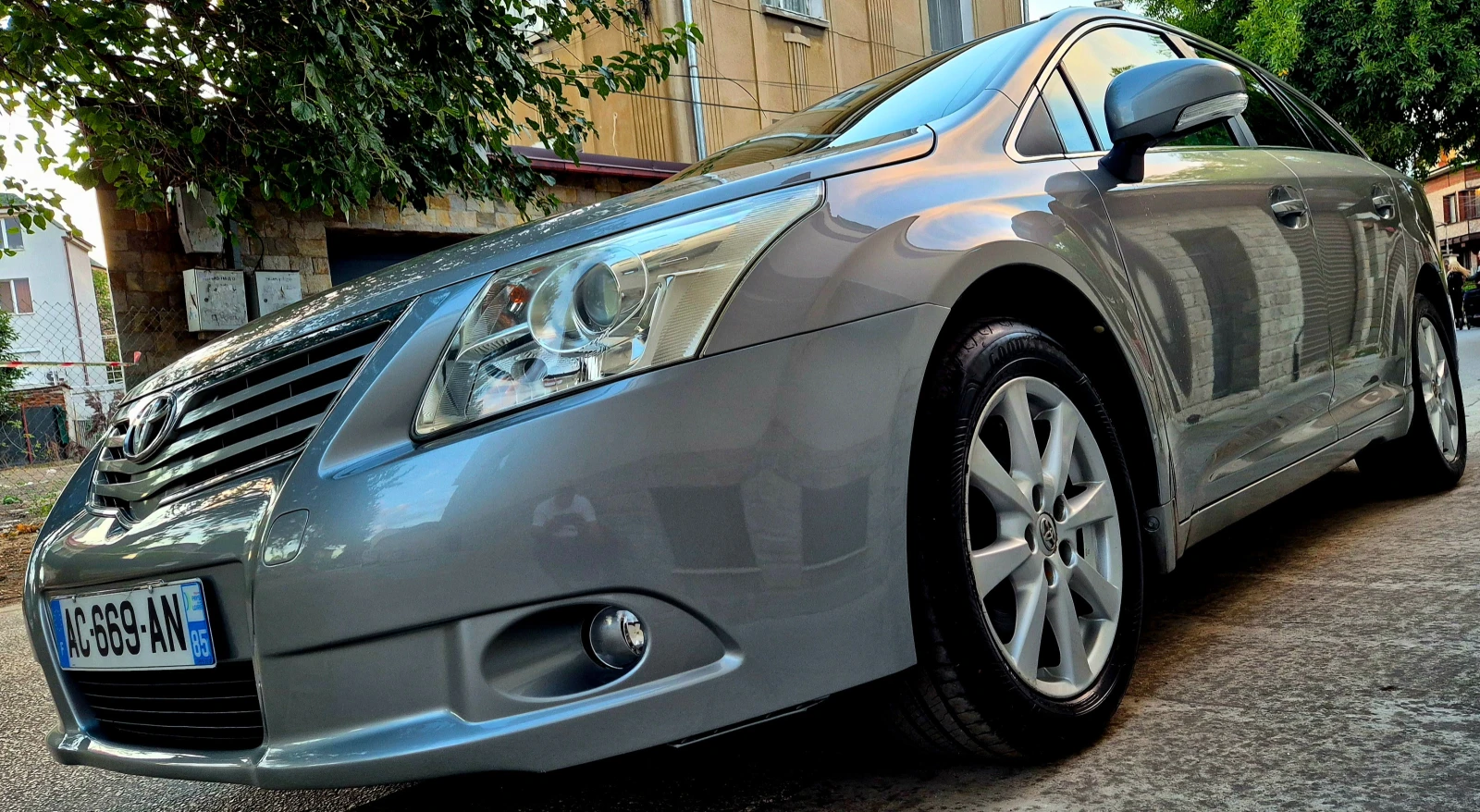 Toyota Avensis 2.0d4d-LINEA SOUL-верига-нави-6скорости-japan, снимка 4 - Автомобили и джипове - 56203146