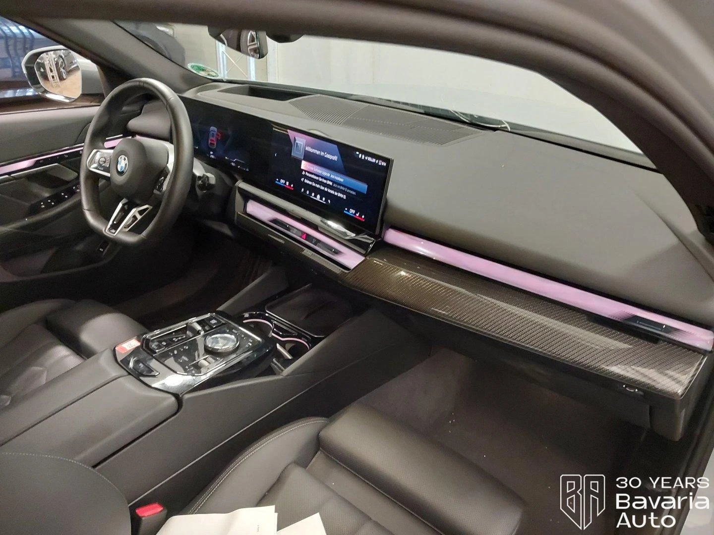 BMW 520 i Touring Steptronic, снимка 7 - Автомобили и джипове - 56235405