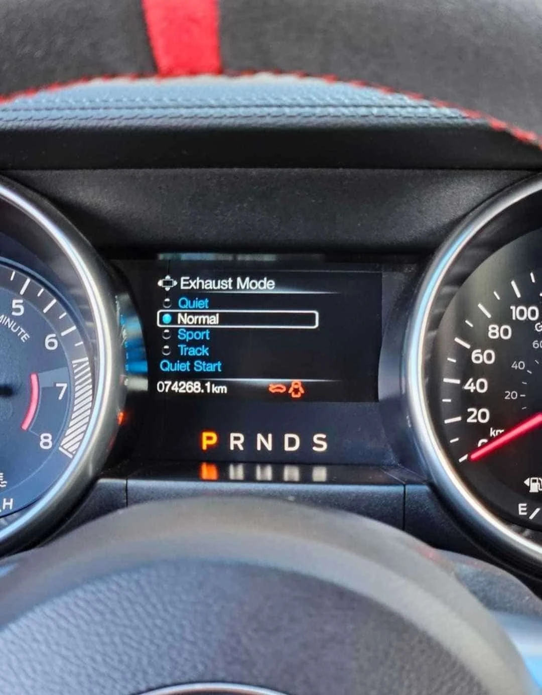 Ford Mustang * GT * CARFAX * ����� �� ����������� | Mobile.bg � ����������� 4
