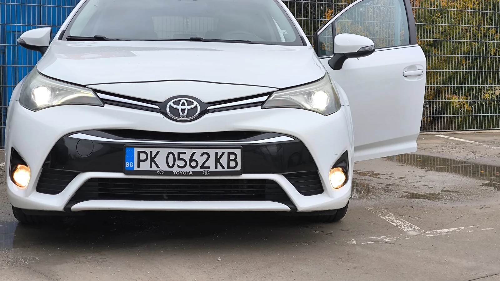 Toyota Avensis, снимка 2 - Автомобили и джипове - 56545783