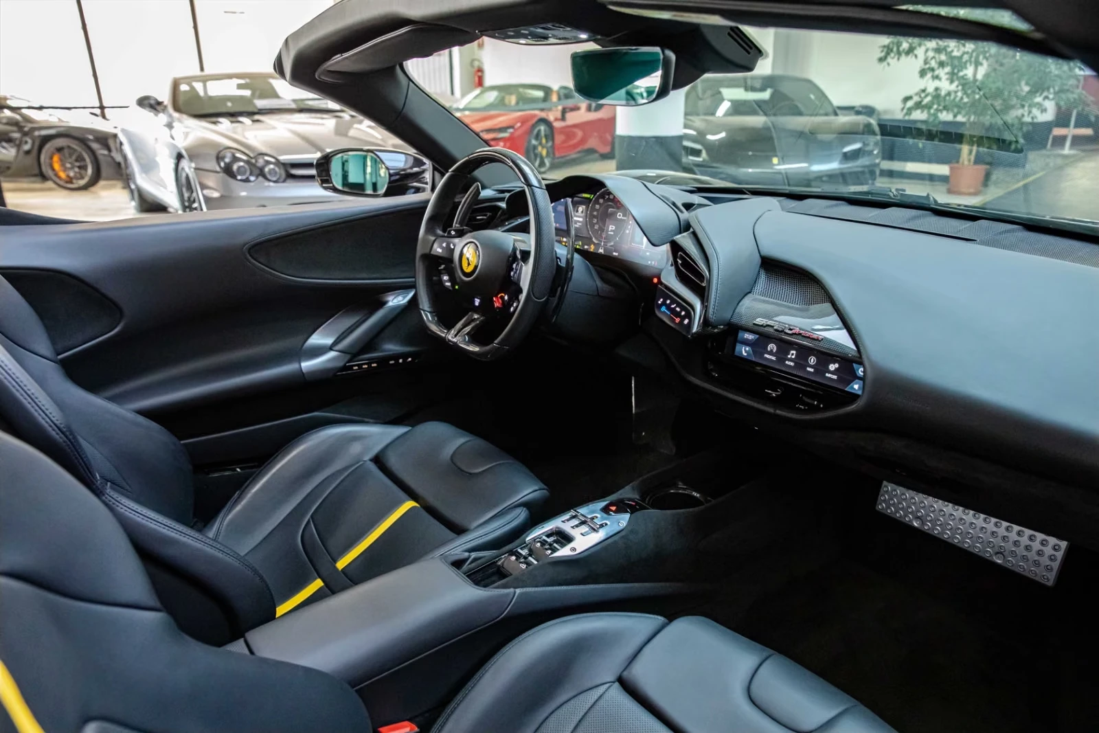 Ferrari SF 90 SPIDER/LIFT/CARBON/ADAS/360/VENT/HUD/ | Mobile.bg � ����������� 11