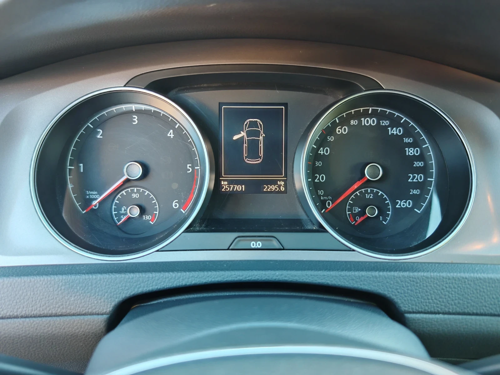 VW Golf, снимка 2 - Автомобили и джипове - 56637068