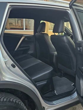 Toyota Rav4 2.5 Hybrid Style Facelift , снимка 10