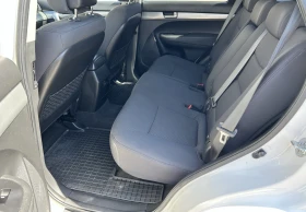 Kia Sorento 2.4i - BiFuel, снимка 10