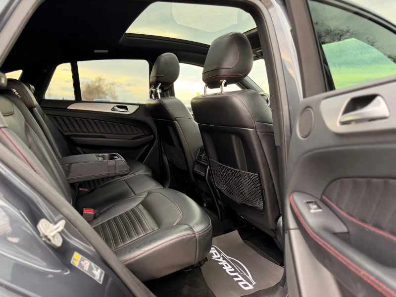 Mercedes-Benz GLE Coupe 350d= 4Matic= AMG= Panorama= harman/kardon= , снимка 13 - Автомобили и джипове - 52540798