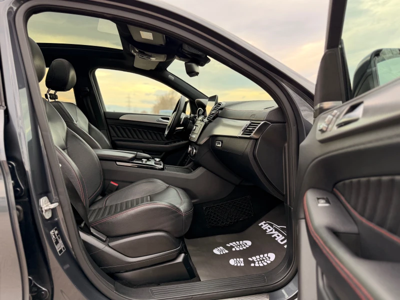 Mercedes-Benz GLE Coupe 350d= 4Matic= AMG= Panorama= harman/kardon= , снимка 11 - Автомобили и джипове - 52540798