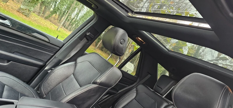 Mercedes-Benz ML 350 4Matic/AMG , снимка 13 - Автомобили и джипове - 52638287