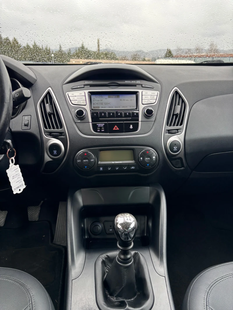 Hyundai IX35, снимка 9 - Автомобили и джипове - 53307742