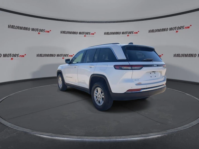 Jeep Grand cherokee LAREDO| 4X4, снимка 6 - Автомобили и джипове - 53384946