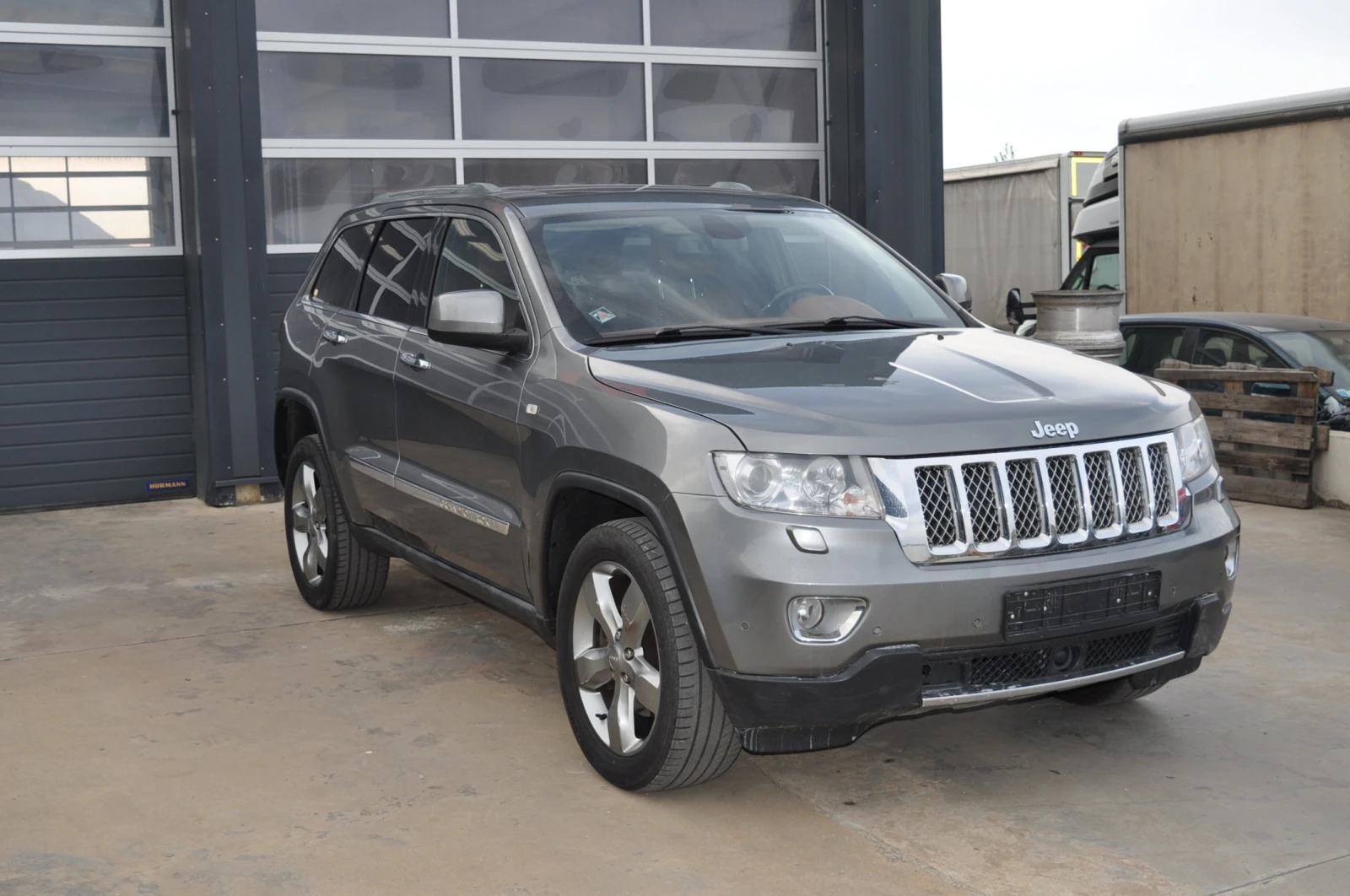 Jeep Grand cherokee  - изображение 2