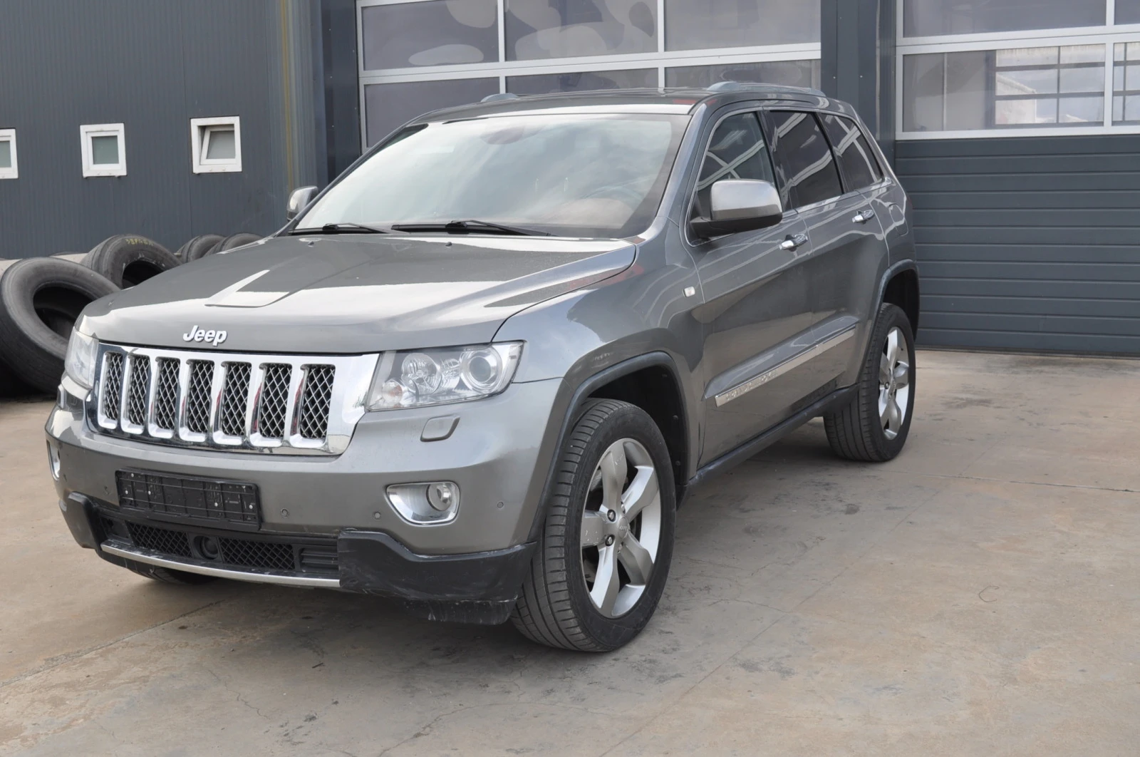 Jeep Grand cherokee  - изображение 3