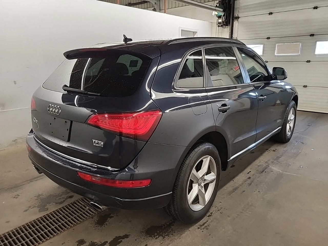 Audi Q5 AWD * CARFAX * АвтоКредит * Цена до България*  - изображение 3