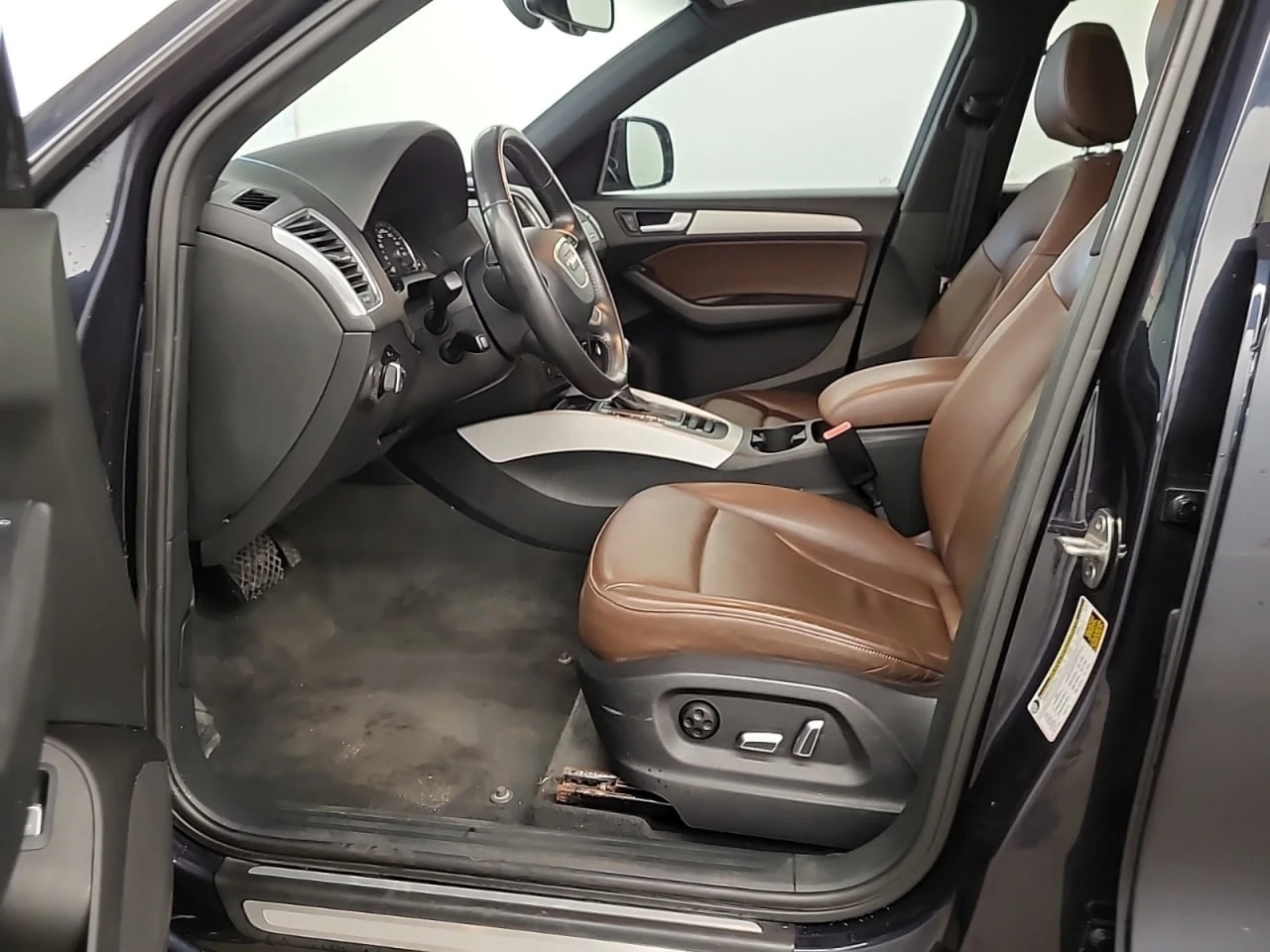 Audi Q5 AWD * CARFAX * АвтоКредит * Цена до България*  - изображение 9