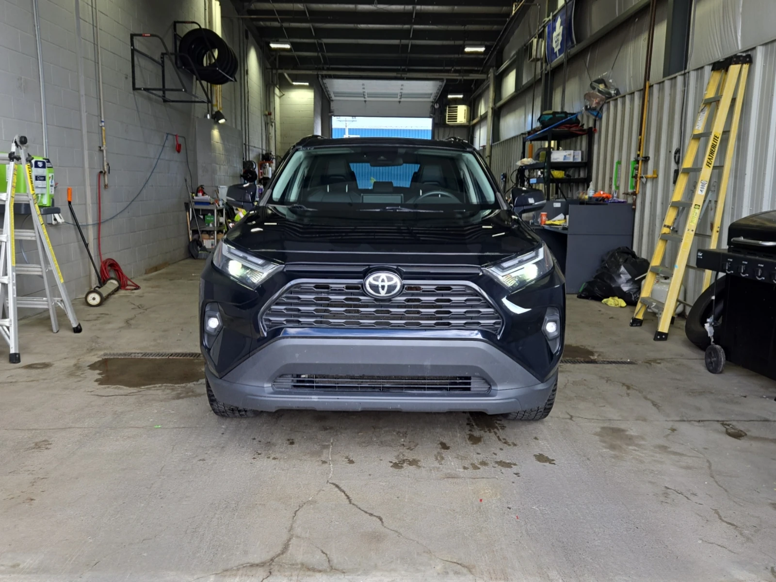 Toyota Rav4 * CARFAX* АВТОФИНАНСИРАНЕ БЕЗ ПЪРВОНАЧАЛНА ВНОСКА! - изображение 3