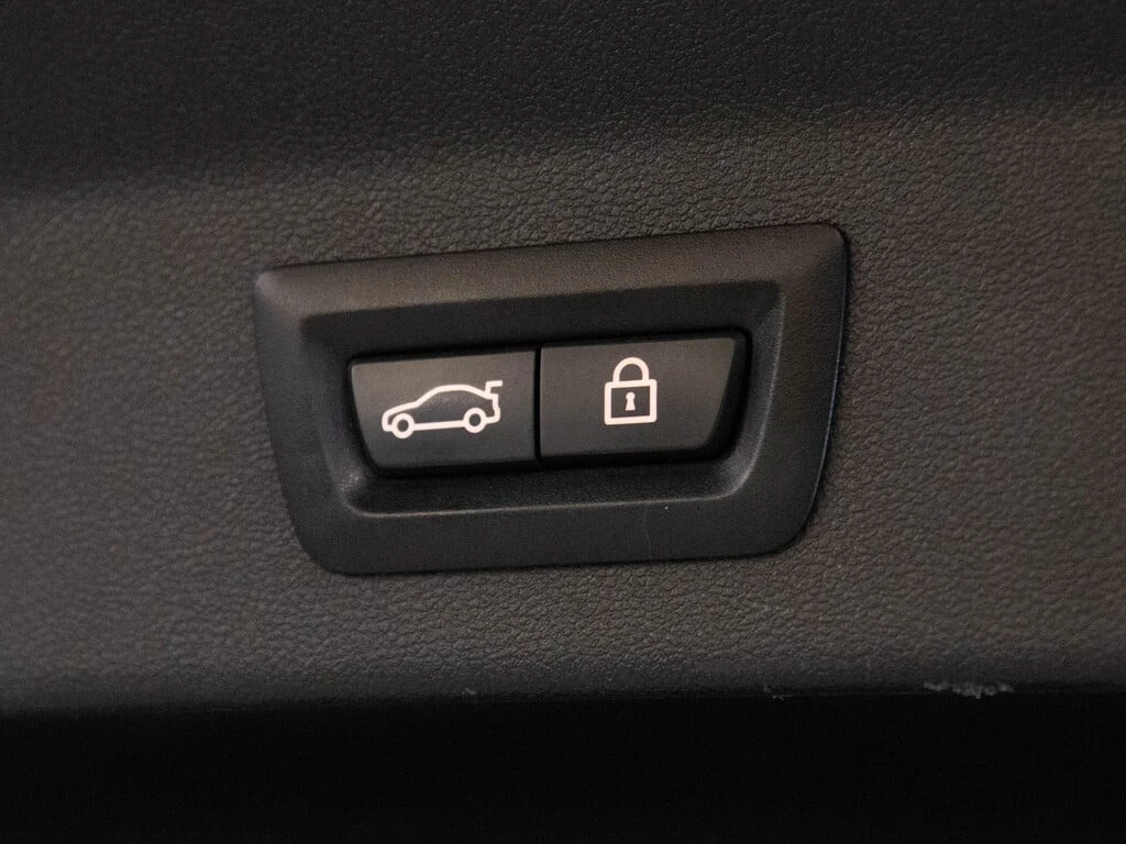 BMW X3 * XDRIVE30I | M SPORT PKG| HUD | HEATED STEERING * - изображение 10