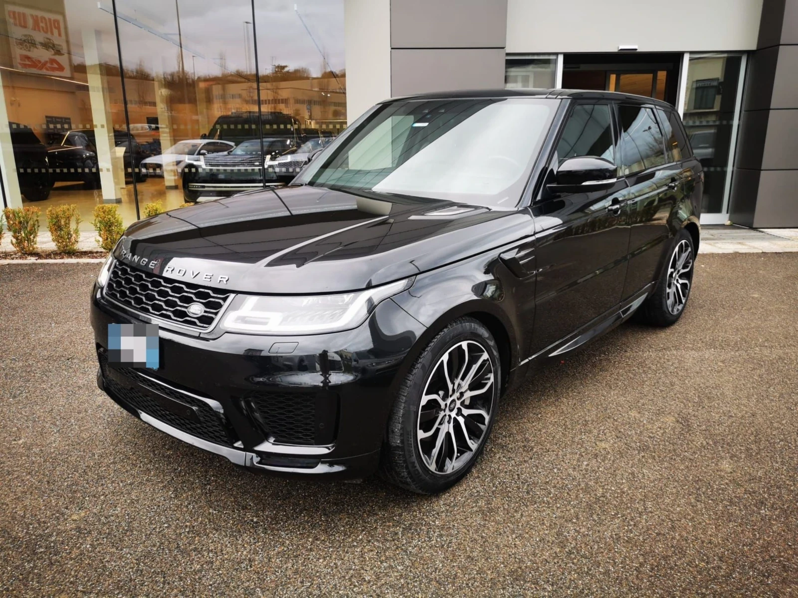 Land Rover Range Rover Sport HSE - изображение 3