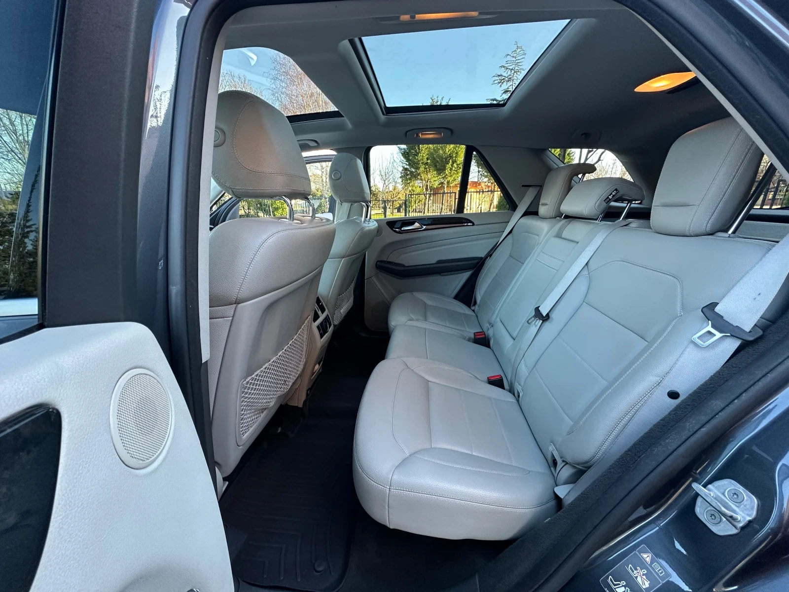 Mercedes-Benz ML 350 AMG PACK, снимка 12 - Автомобили и джипове - 53788717