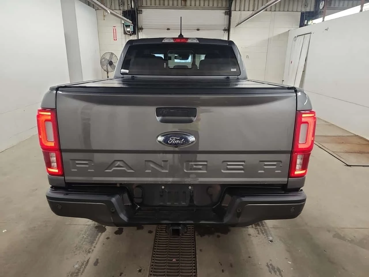 Ford Ranger XLT CREW CAB SHORT BED * 2 КЛЮЧА* CARFAX * , снимка 6 - Автомобили и джипове - 54376511
