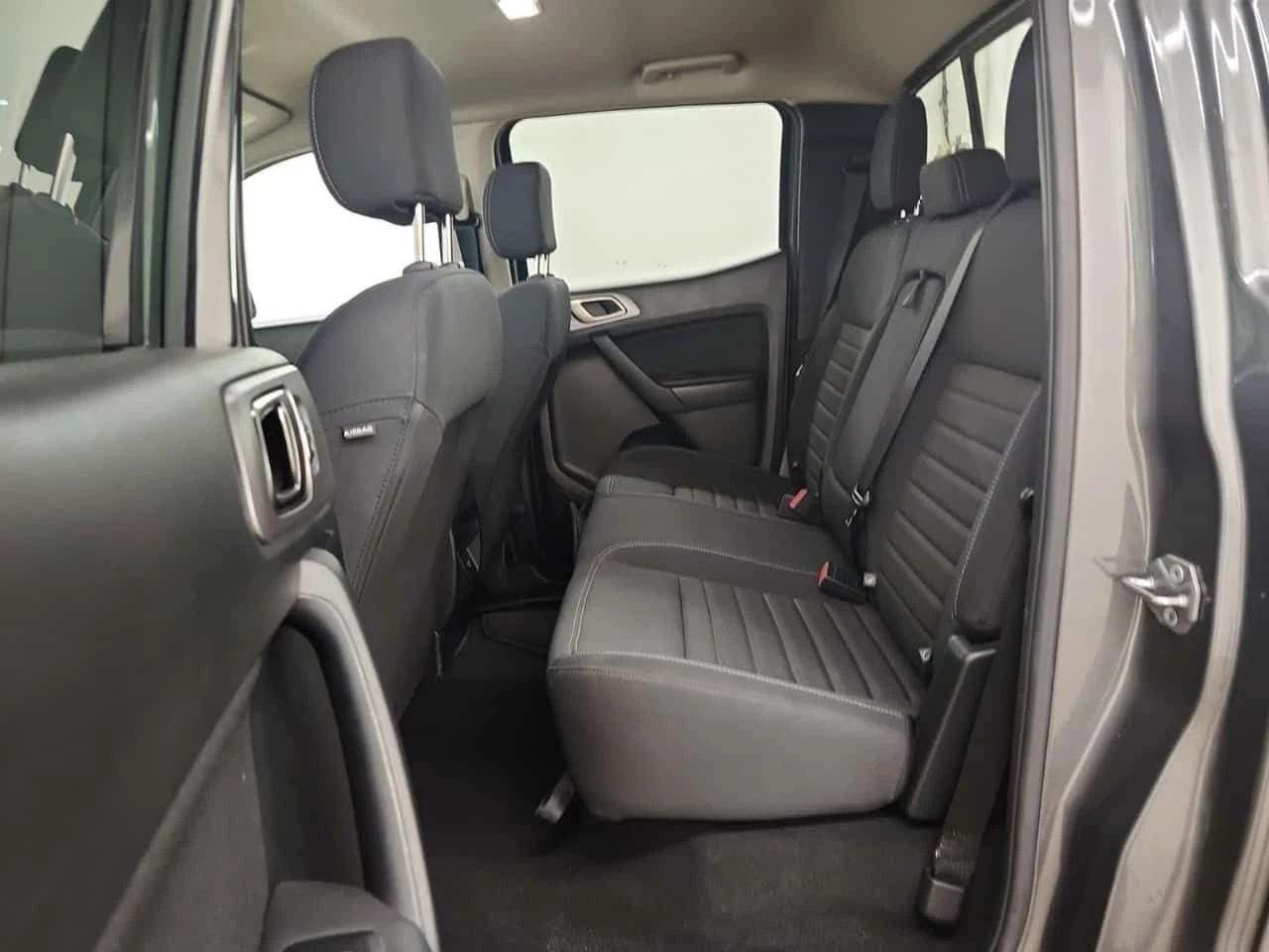 Ford Ranger XLT CREW CAB SHORT BED * 2 КЛЮЧА* CARFAX * , снимка 12 - Автомобили и джипове - 54376511