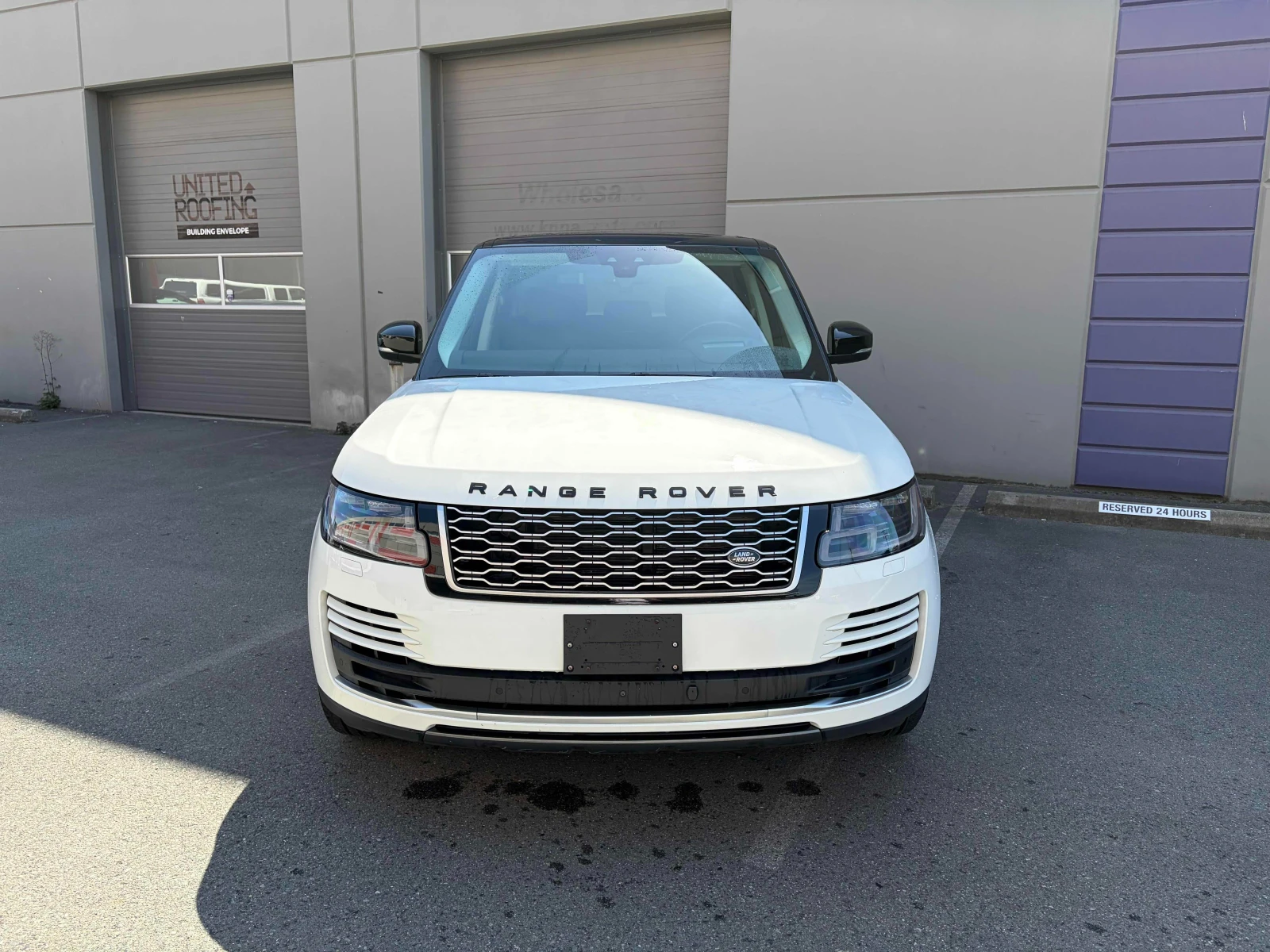 Land Rover Range rover V8 Supercharged SWB * CARFAX * АВТО КРЕДИТ * , снимка 2 - Автомобили и джипове - 54715062