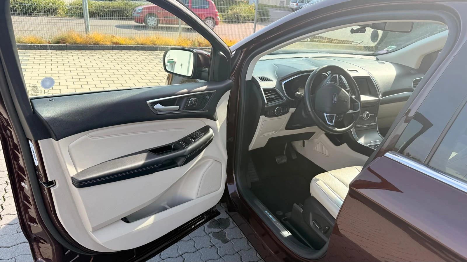 Ford Edge Titanium AWD 2.0 EcoBoost, снимка 10 - Автомобили и джипове - 54870650