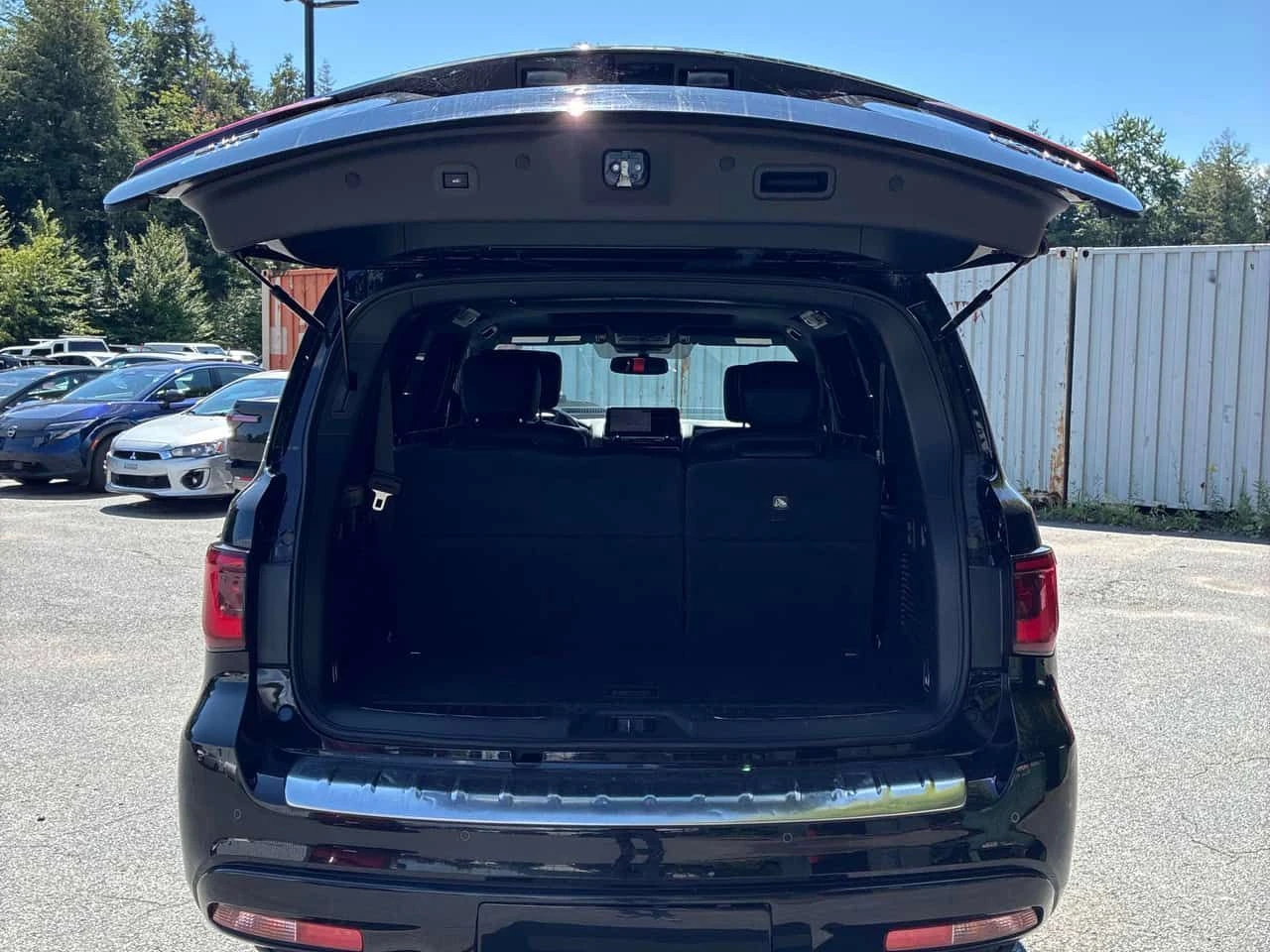 Infiniti QX80 * LUXE 7 Passenger * CARFAX * ���� �� �� | Mobile.bg � ����������� 15