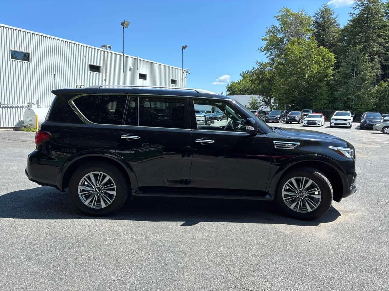 Infiniti QX80 * LUXE 7 Passenger * CARFAX * ���� �� �� | Mobile.bg � ����������� 4