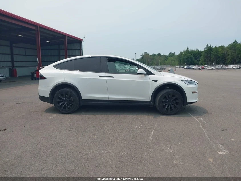 Tesla Model X Plaid Tri Motor All-Wheel Drive, снимка 13 - Автомобили и джипове - 55893612