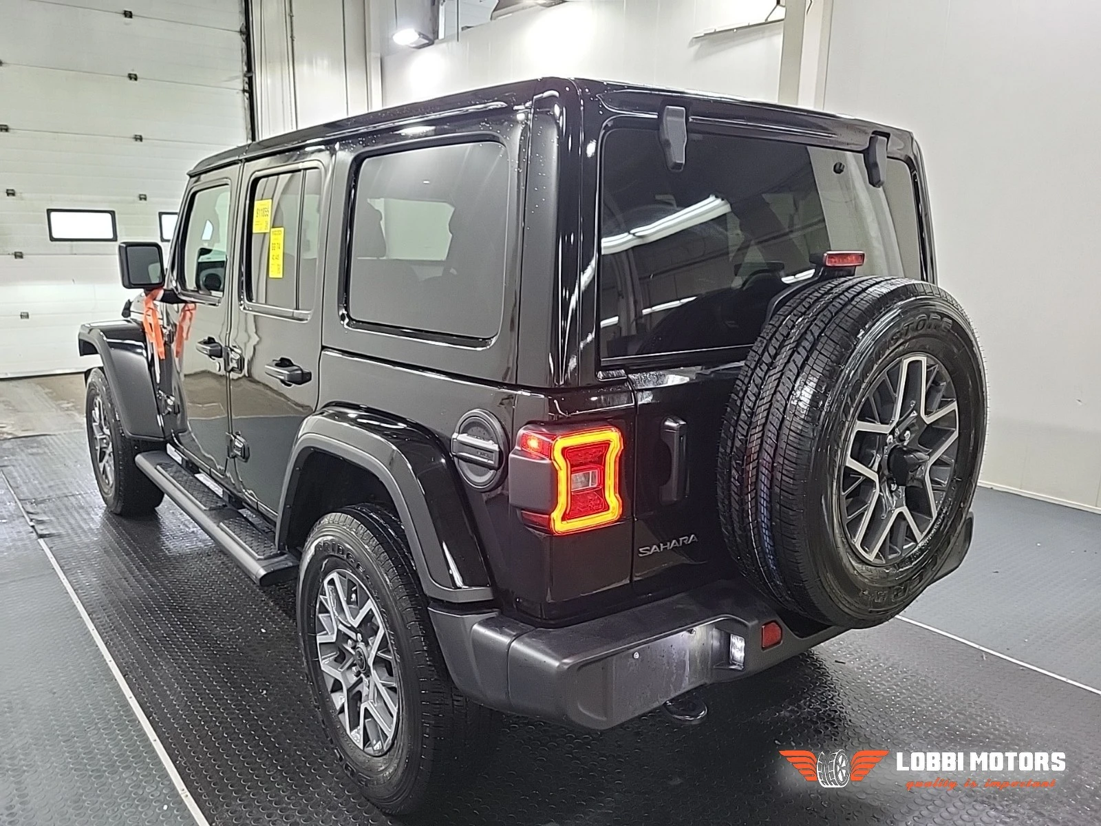 Jeep Wrangler, снимка 4 - Автомобили и джипове - 55928715