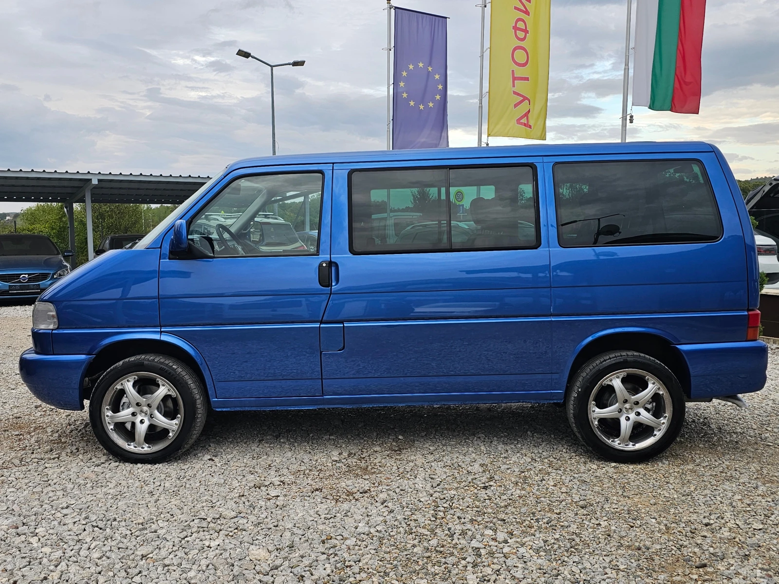 VW Caravelle 2, 5 TDI КЛИМАТРОНИК !! 151 кс. !! 8 МЕСТА !! - изображение 2