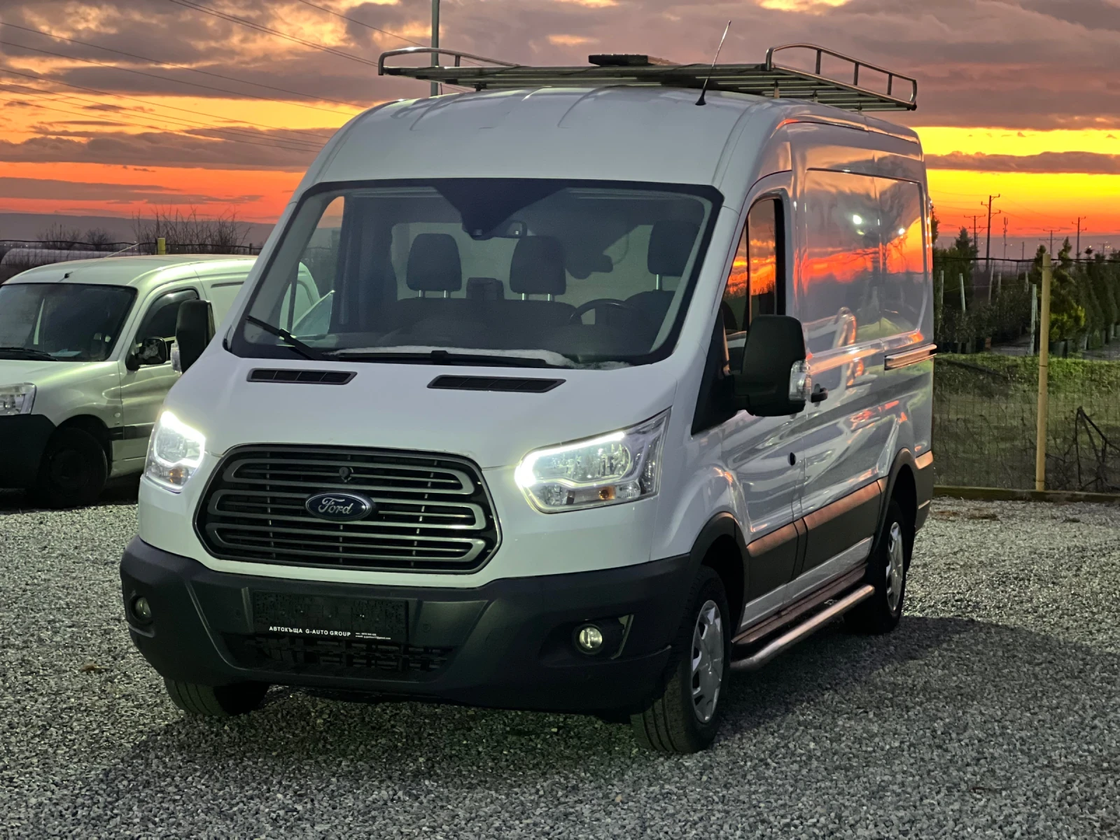 Ford Transit КАТО НОВ - изображение 2
