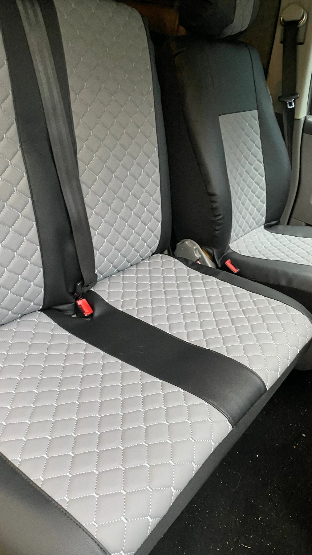 VW T5 2.5TDI 134кс, снимка 10 - Бусове и автобуси - 56606607