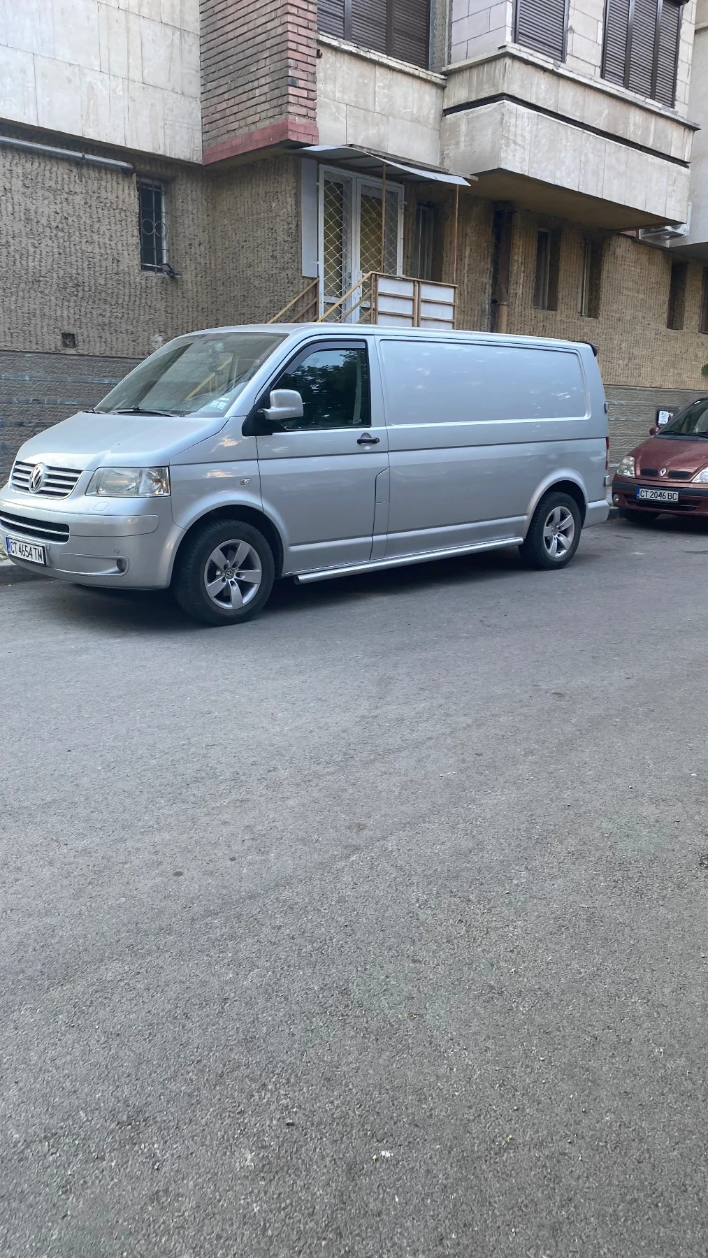 VW T5 2.5TDI 134кс, снимка 2 - Бусове и автобуси - 56606607