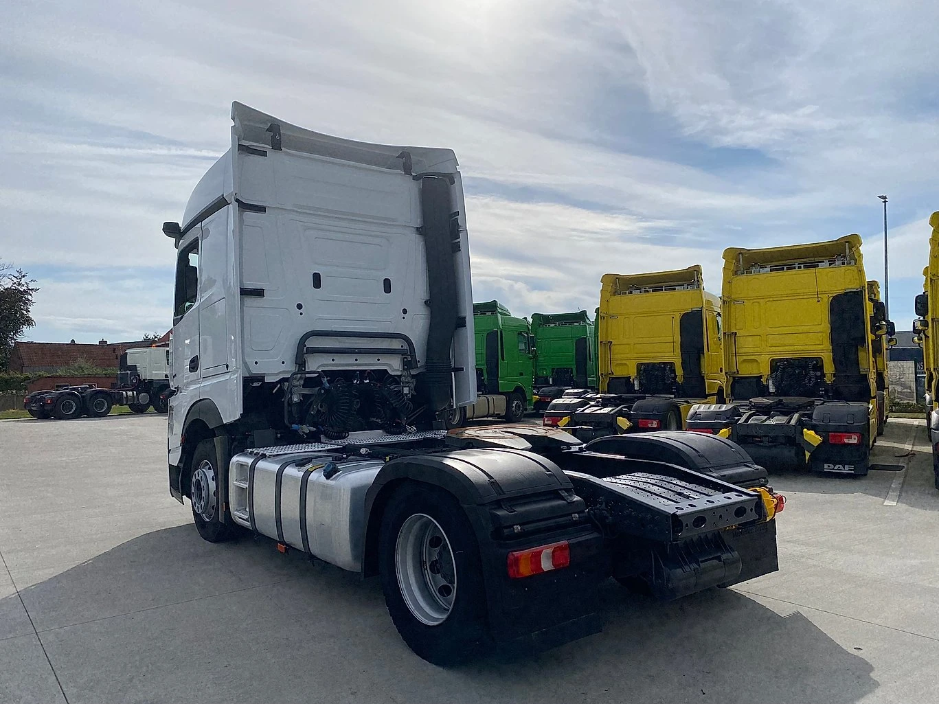 Mercedes-Benz Actros 1845 - изображение 7