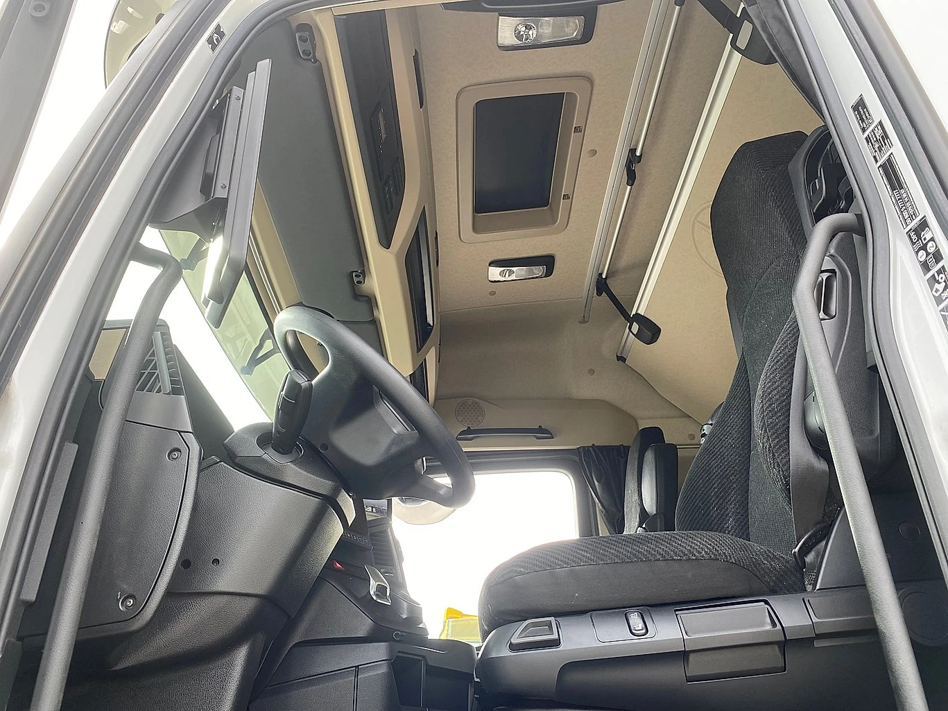 Mercedes-Benz Actros 1845 | Mobile.bg   13