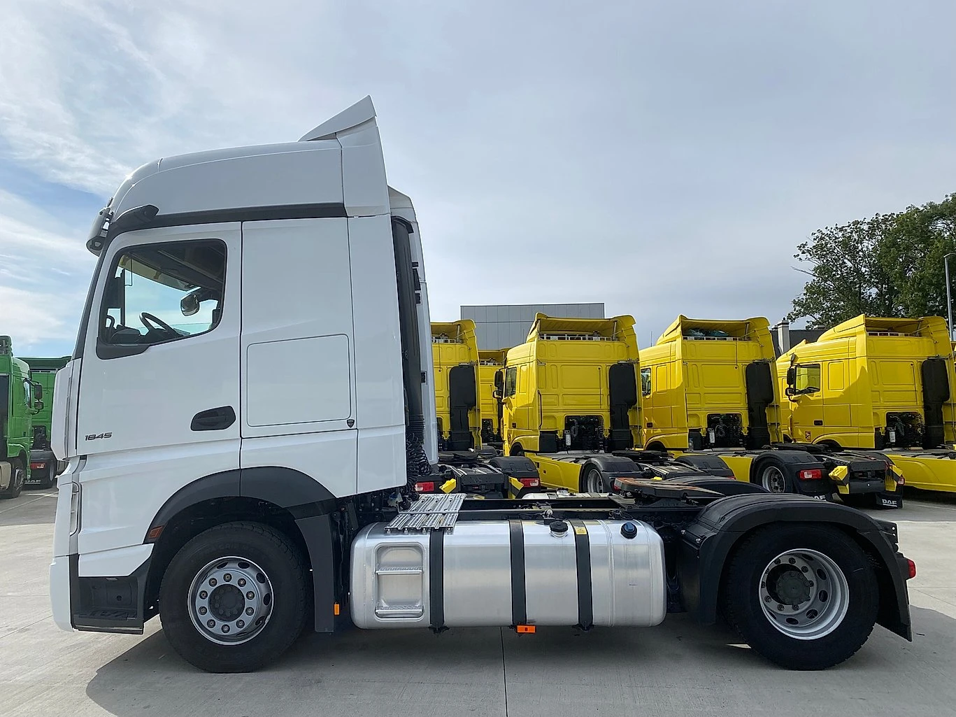 Mercedes-Benz Actros 1845 - изображение 4