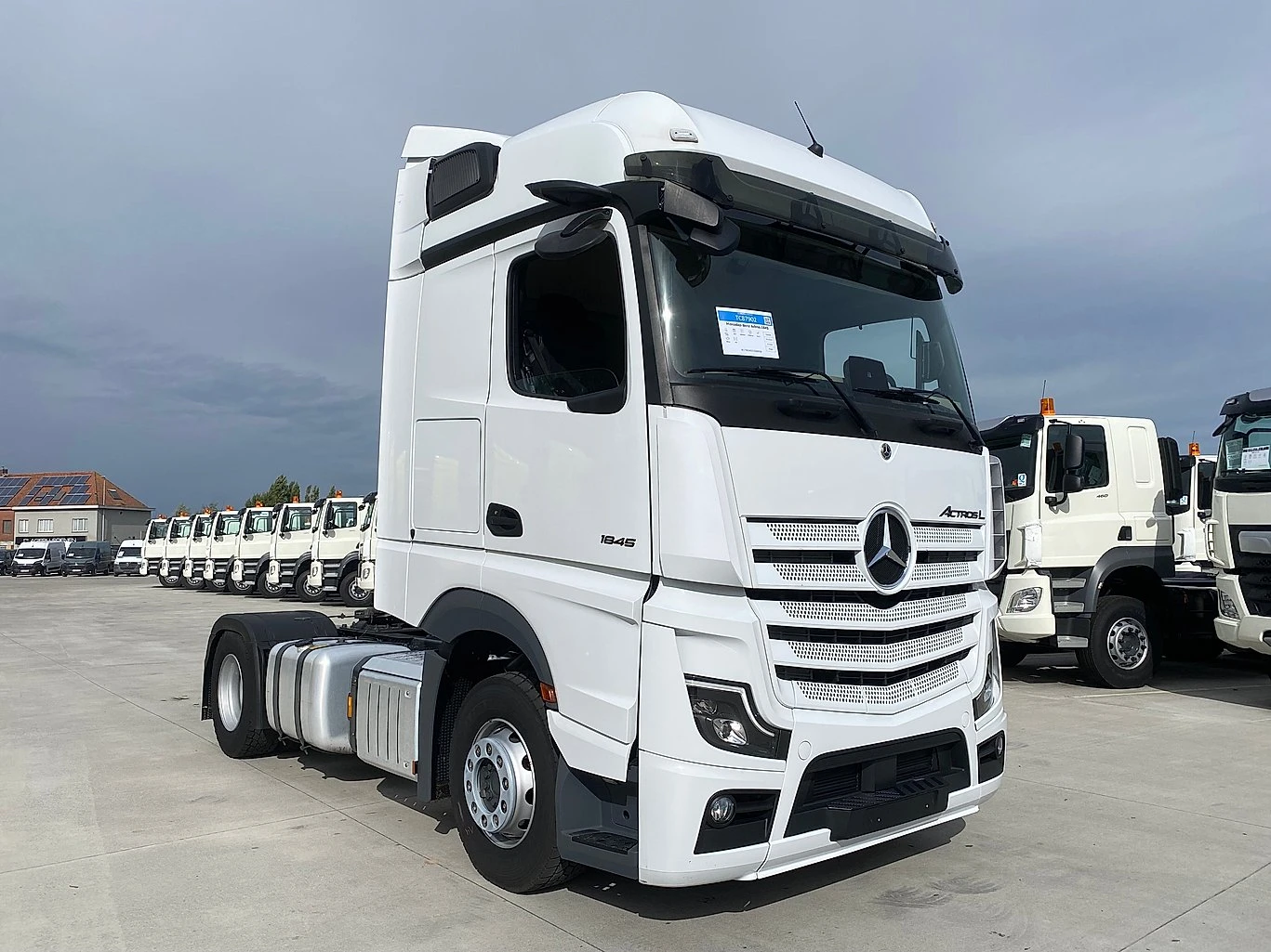 Mercedes-Benz Actros 1845 - изображение 3