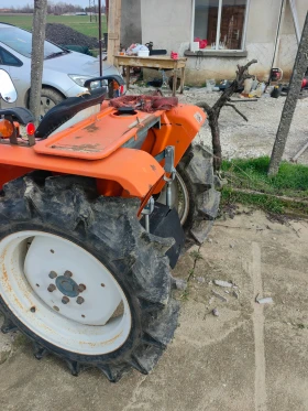 Трактор Kubota B1600 4x4 , снимка 3
