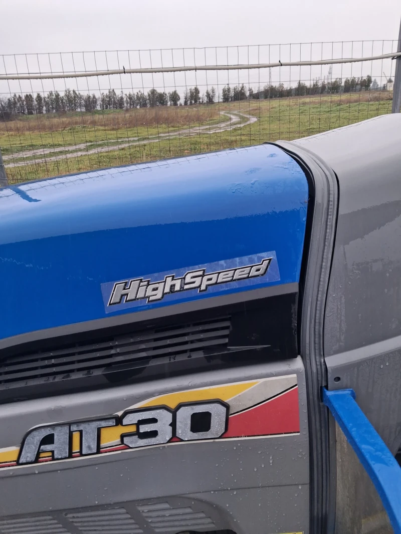 Трактор Kubota Скайтрак , снимка 5 - Селскостопанска техника - 53365835