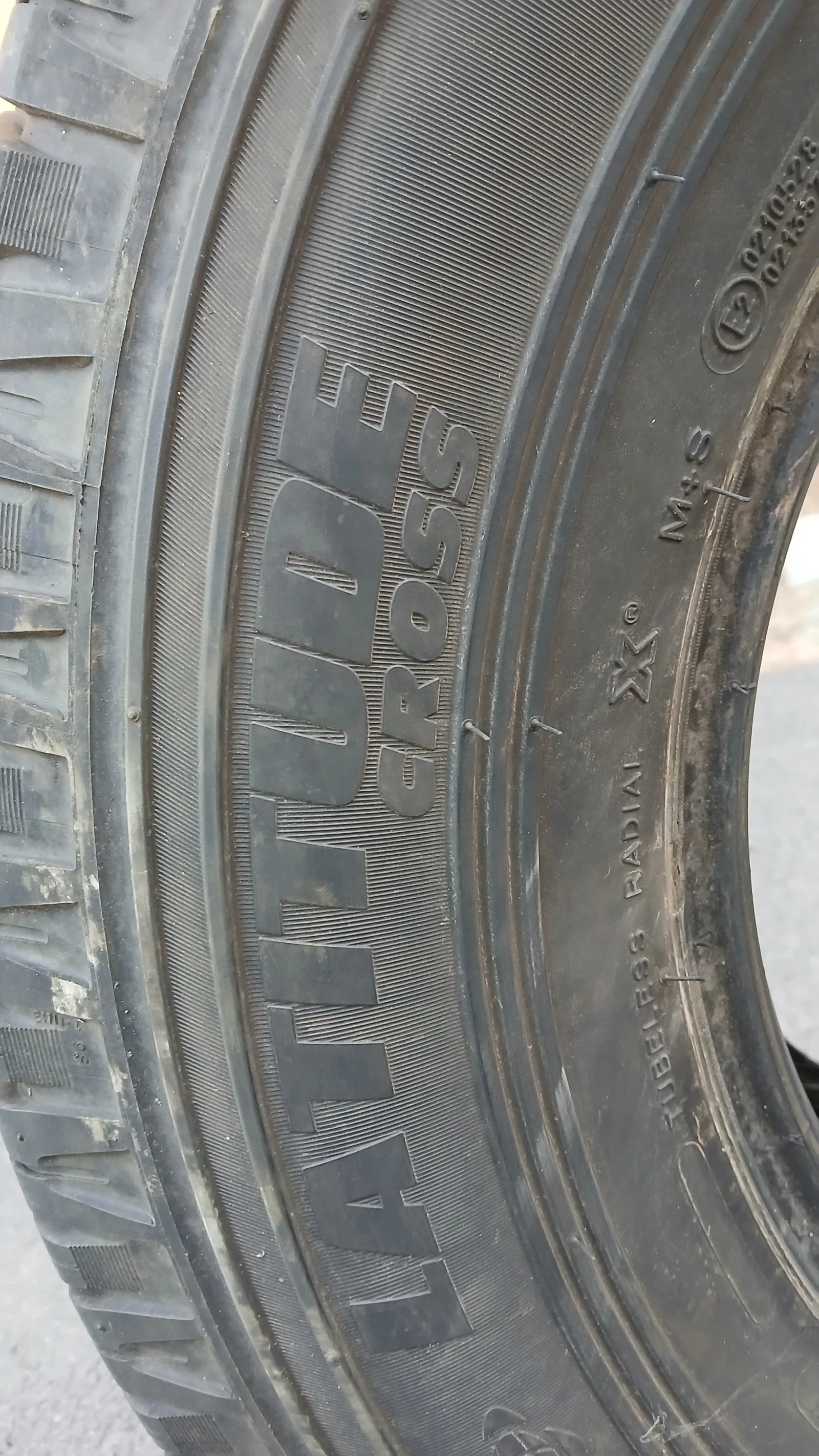 Гуми Всесезонни 265/70R16, снимка 5 - Гуми и джанти - 56143723