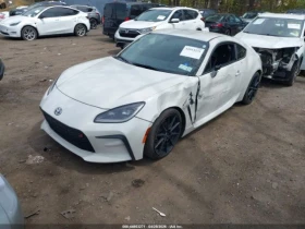 Toyota GR86 PREMIUM* КОЖА* ПОДГРЕВ* КАМЕРА* АЛКАНТАРА* , снимка 2